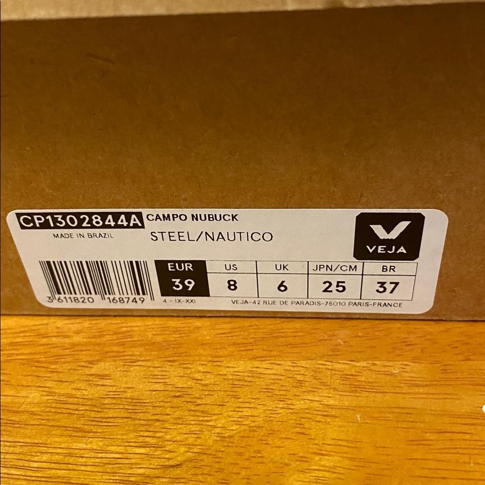 Women’s Veja Blue Nubuck Campo size 8 Sneaker - Picture 3 of 11